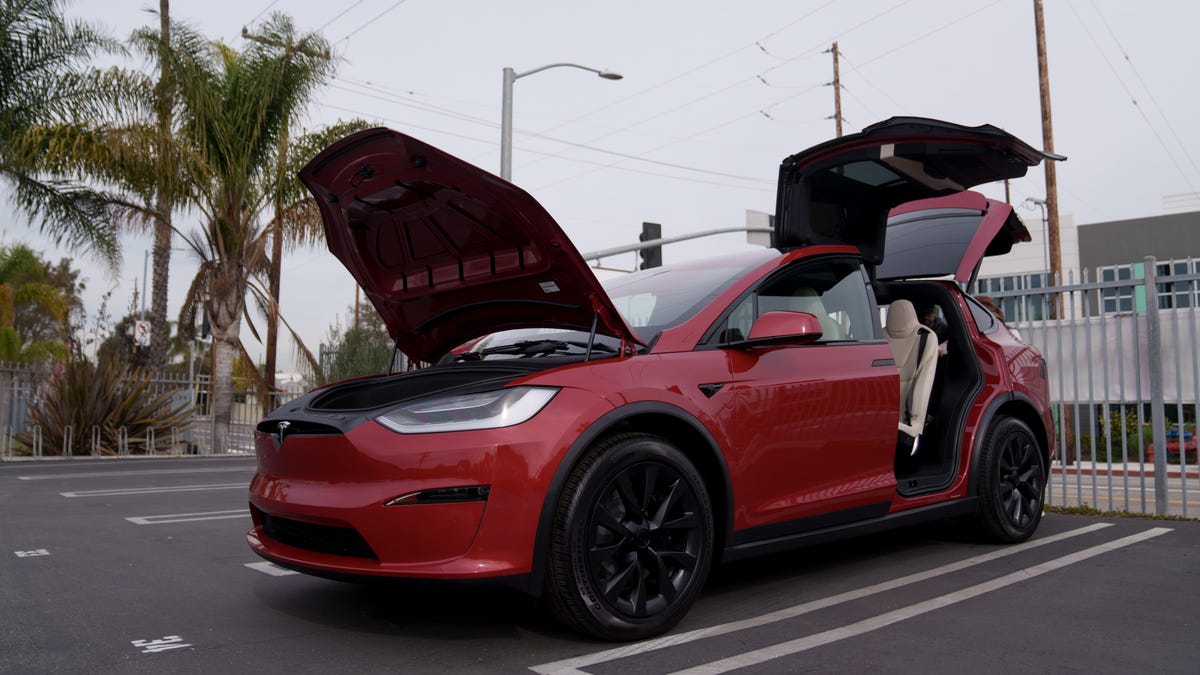 Tesla Is on Its Way to Being America’s Luxury King Again