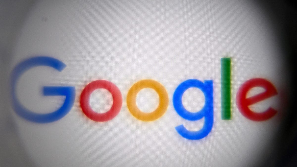 200 Newspapers Sue Google, Facebook for Decimating Advertising