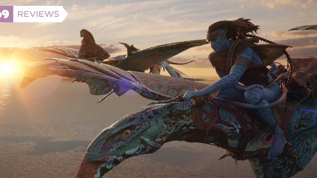 Avatar 2 Review: The Way of Water Is an Epic, Wonderful Movie