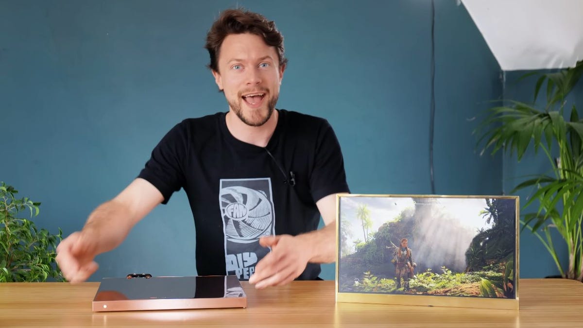YouTuber Genius reconstruye su PS5 para que tenga menos de una pulgada de ancho