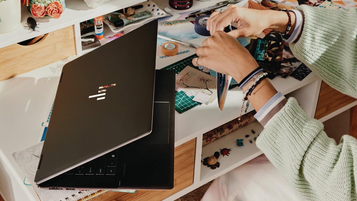 HP’s Fantastic Spectre and Envy Laptops Just Got a New Life – Gizmodo