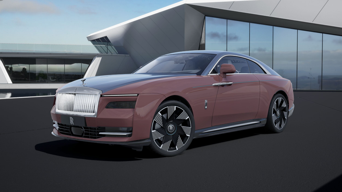2024 RollsRoyce Spectre Is Exactly What Youd Expect an Electric Rolls to  Be