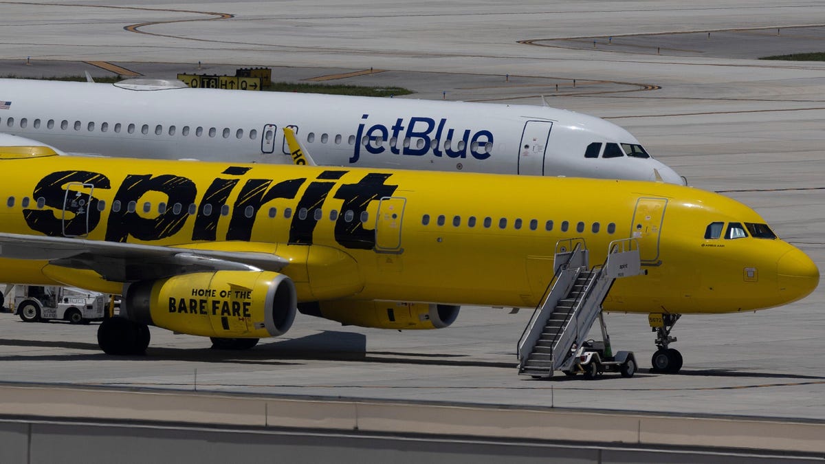 The Bidding War for Spirit Airlines Nears Conclusion - Jalopnik