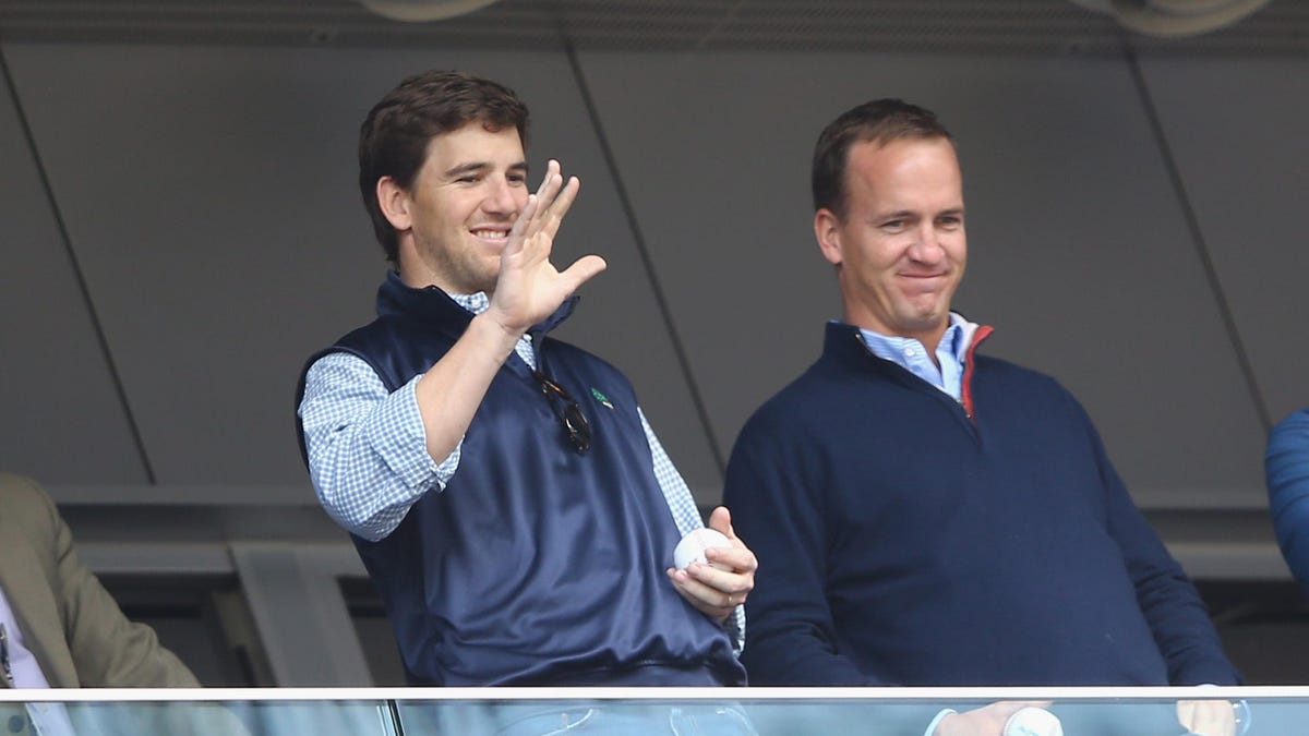 The Mannings are back to try to save a far-from-marquee Monday Night Football ma..