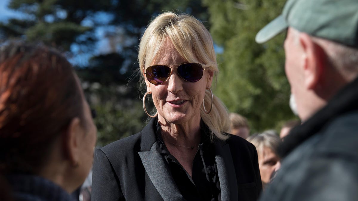 Erin Brockovich Is Still Trying to Save Us