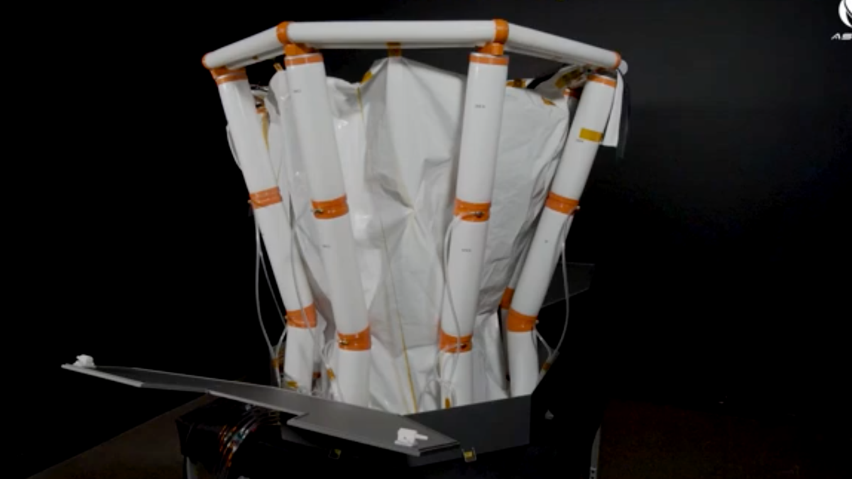 NASA is looking for a large bag to collect and dispose of space junk