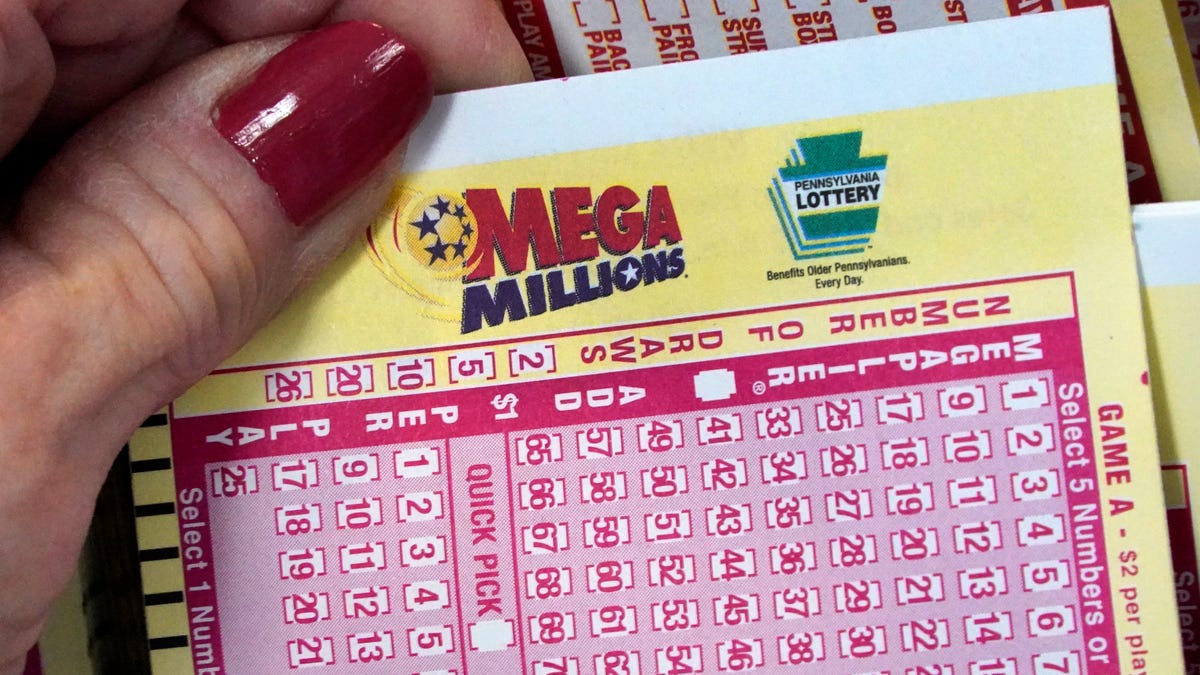 What Are The Odds Of Winning The Mega Millions? Less Than This.