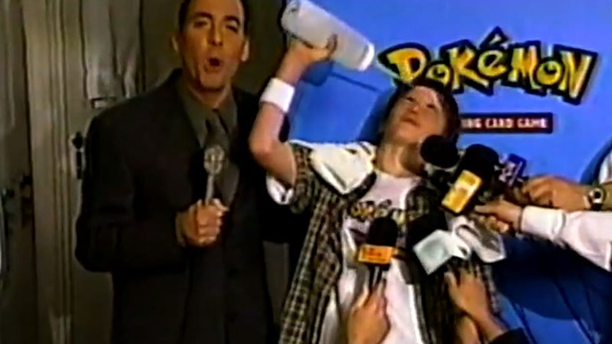 Disfrutemos todos de este comercial de cartas coleccionables Pokémon de 1999