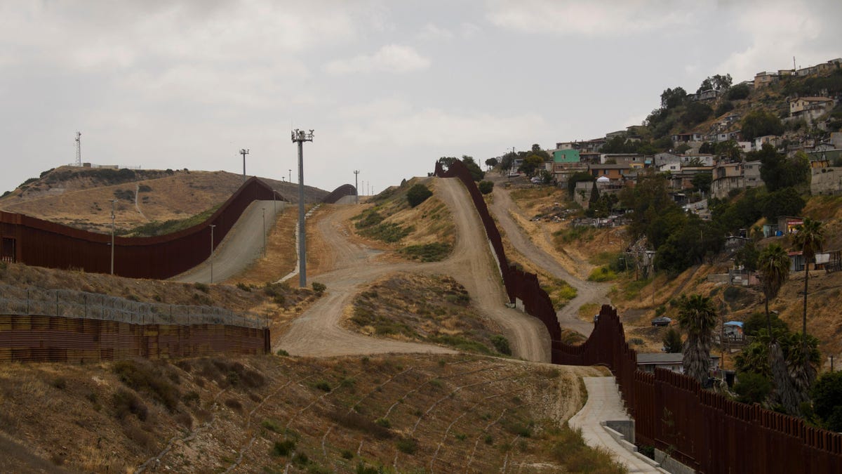 Mexico Will Spend $1.5 Billion In ‘Smart’ Border Surveillance