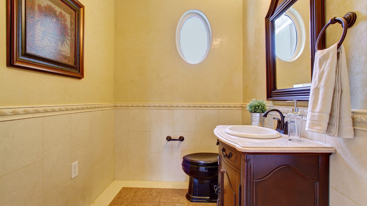 Two Half Baths Don't Equal Full, and Other Real Estate Bathroom Math You Should ..