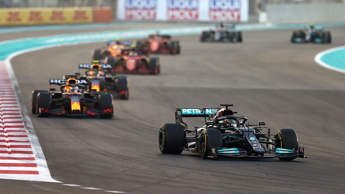 How to Watch Formula 1, Superbikes, and Everything Else in Racing This Weekend, November 19-20