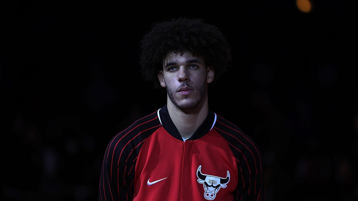 Bad news Bulls: Lonzo Ball out 6-8 weeks with torn meniscus