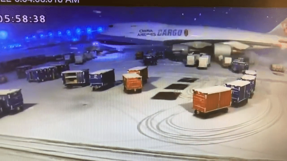 Cargo Plane Plows Into Several Baggage Carts At O'Hare Airport