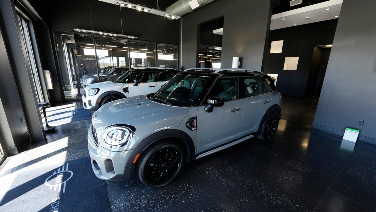 Over Half A Million Americans 60 Days Late On Car Payments