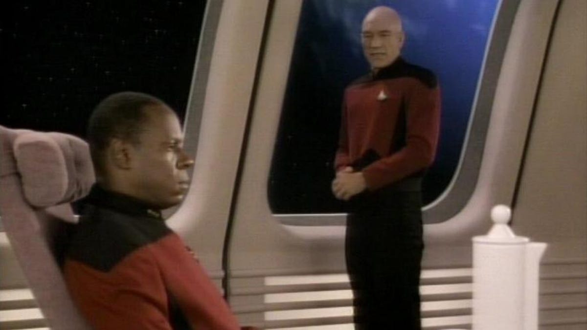 30 Years Later Deep Space Nine's First Episode Is Amazing Trek