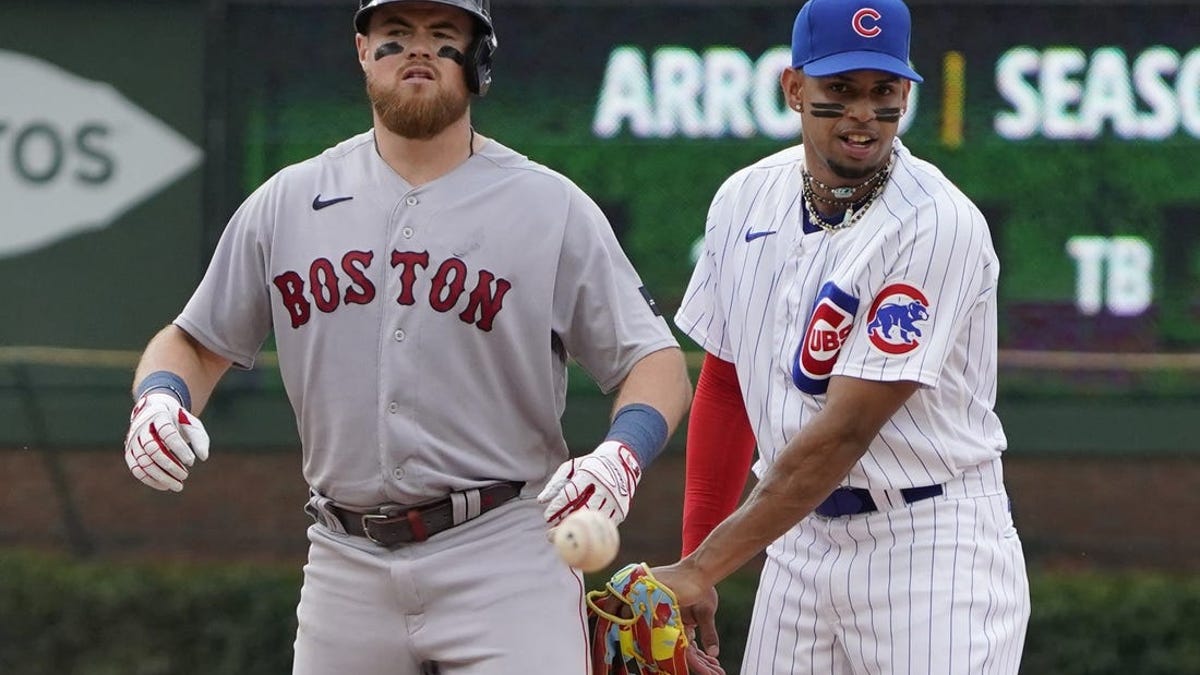 You are currently viewing Cubs, Red Sox have sights set on series win in rubber match