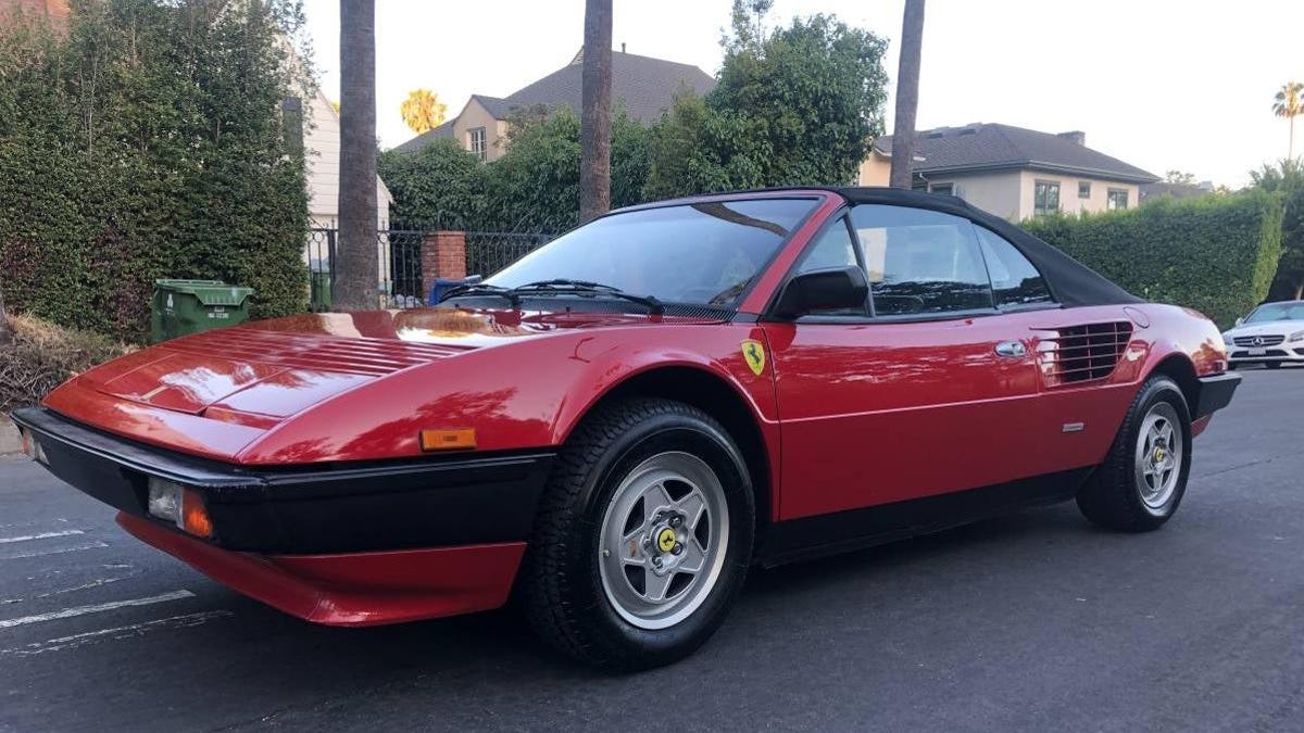 Könnte dieser Ferrari Mondial QV Cab von 1984 für 35.000 $ ein Schnäppchen sein?