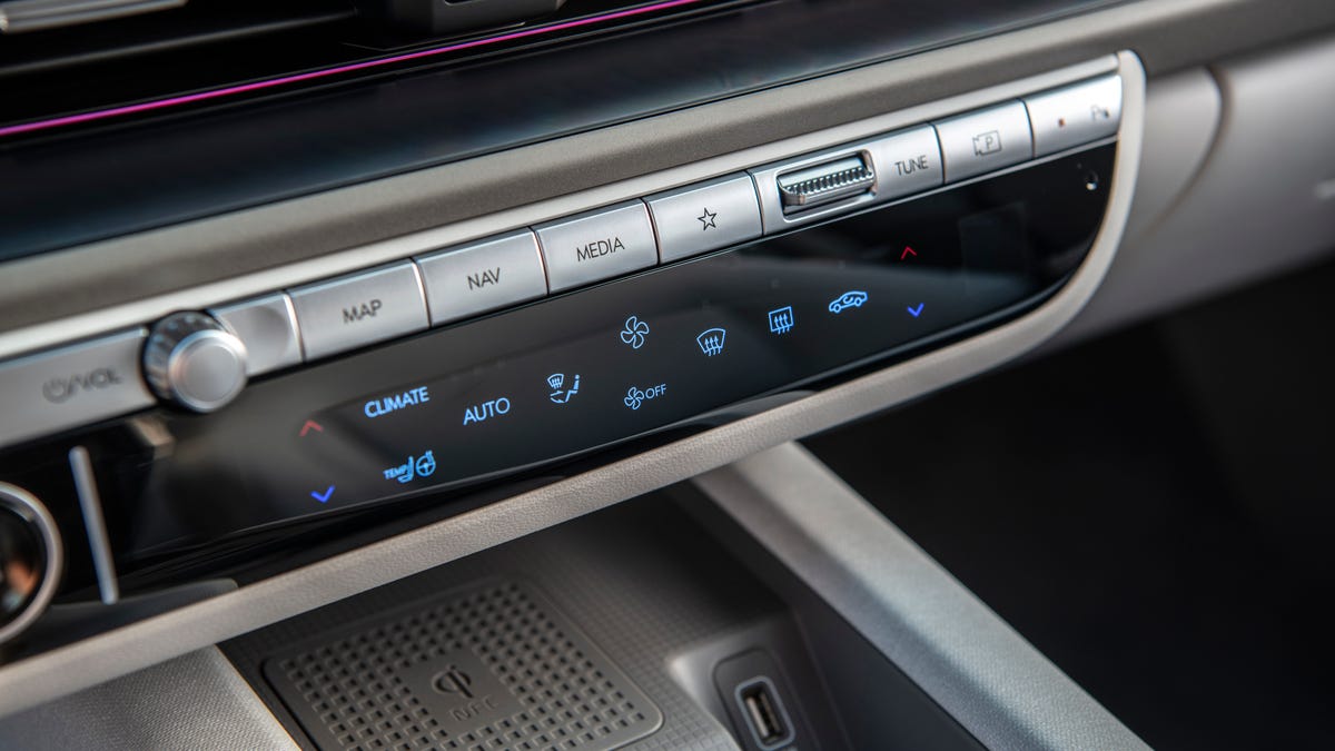 Hyundai Is Sticking with Physical Buttons as the Industry Goes Digital