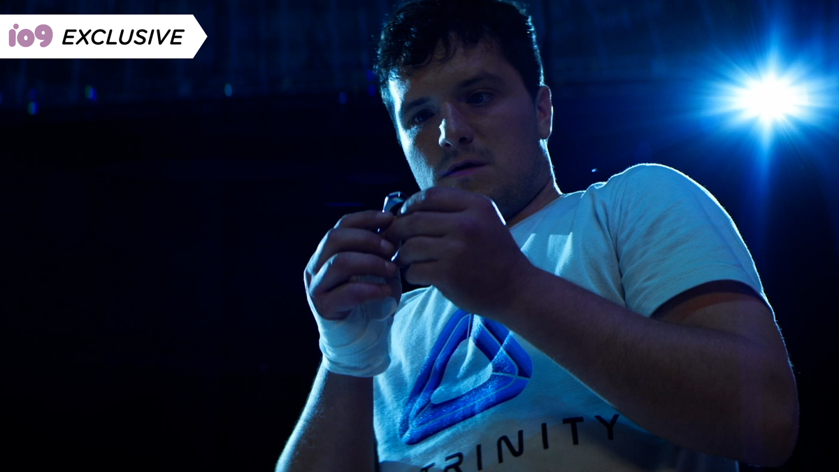 Watch Josh Hutcherson Discover Oddly Specific Time Travel in This 57 Seconds Clip