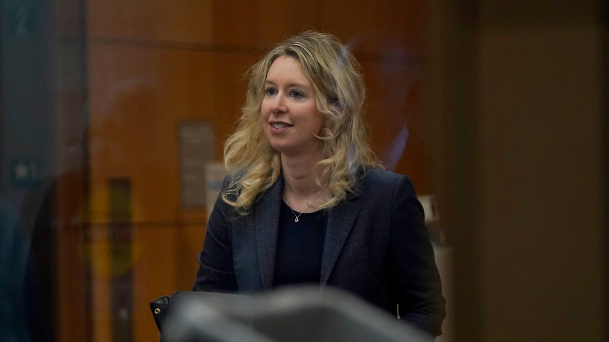 Elizabeth Holmes Asks Judge to Please Be Nice to Her