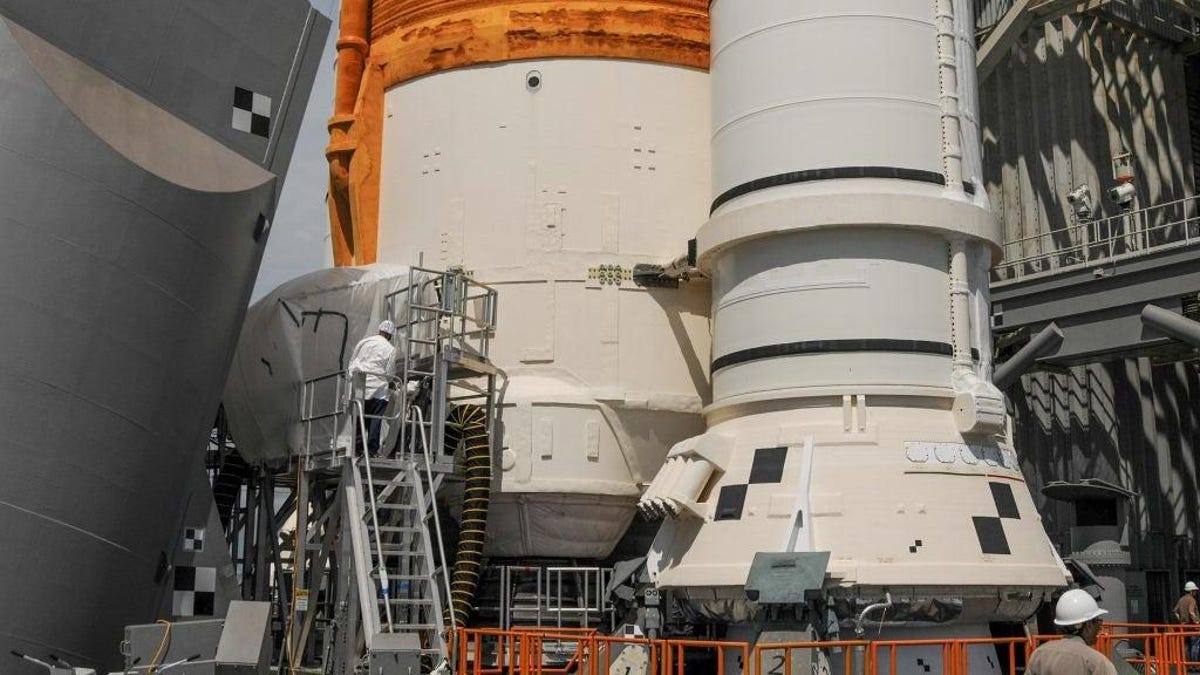 NASA Declares Tanking Test of SLS Megarocket a Success - Gizmodo
