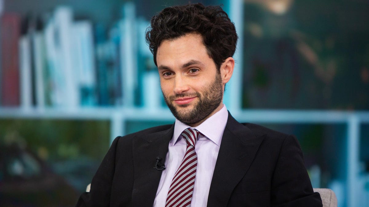 We Talked to Intimacy Coordinators About Penn Badgley’s Viral Anti-Sex Scene Comments