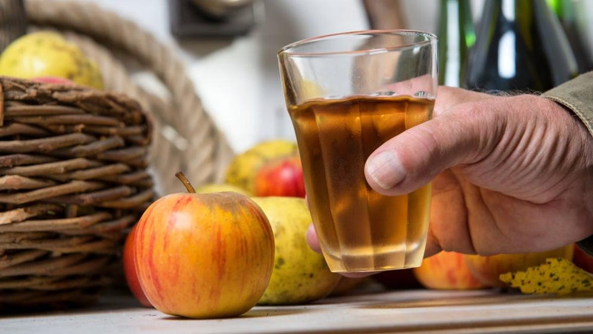 The Difference Between Apple Cider and Apple Juice