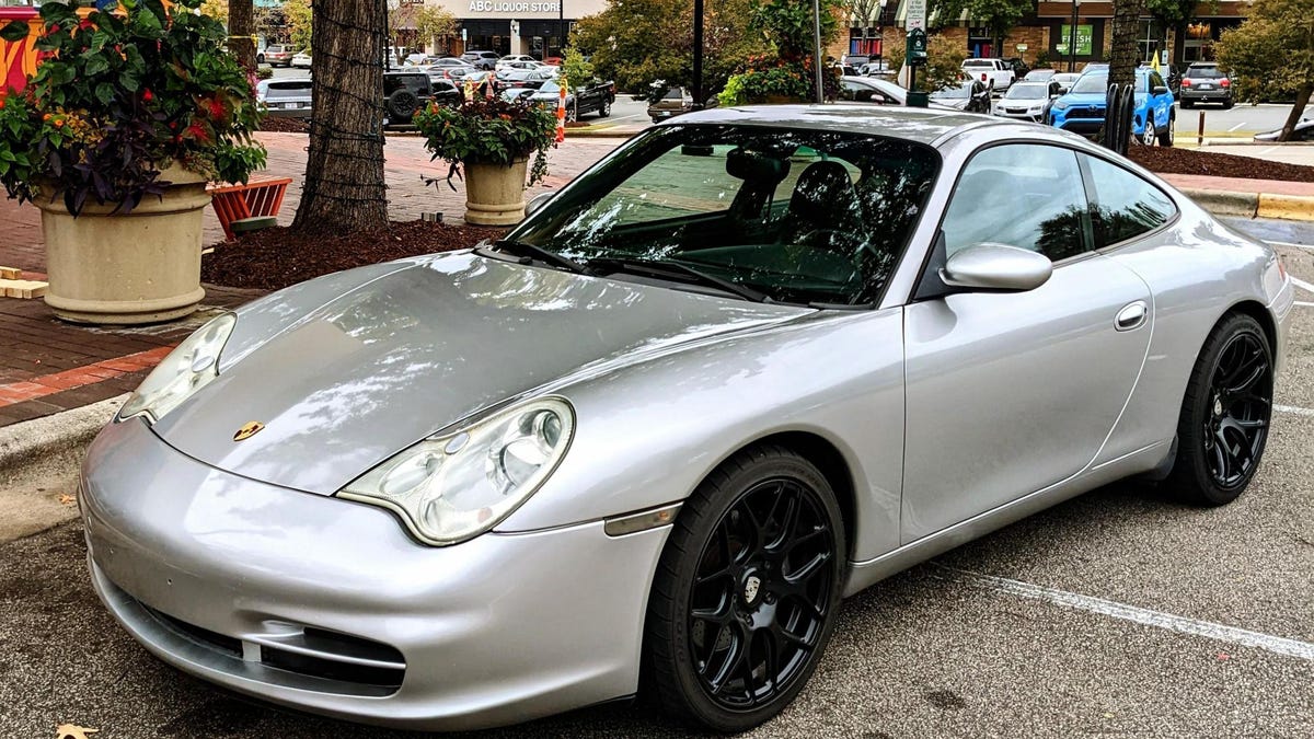 This Pontiac V8-Swapped Porsche 911 is a Blasphemous Creation of Possible Genius