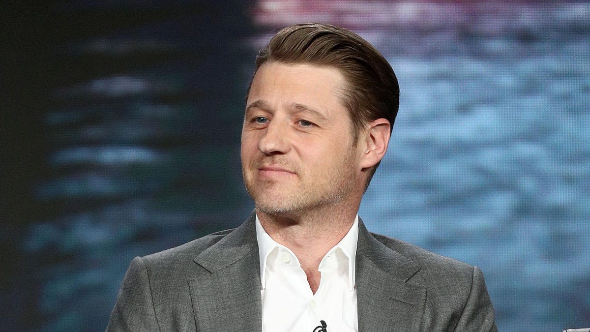 Ben McKenzie is co-writing a book about crypto scams