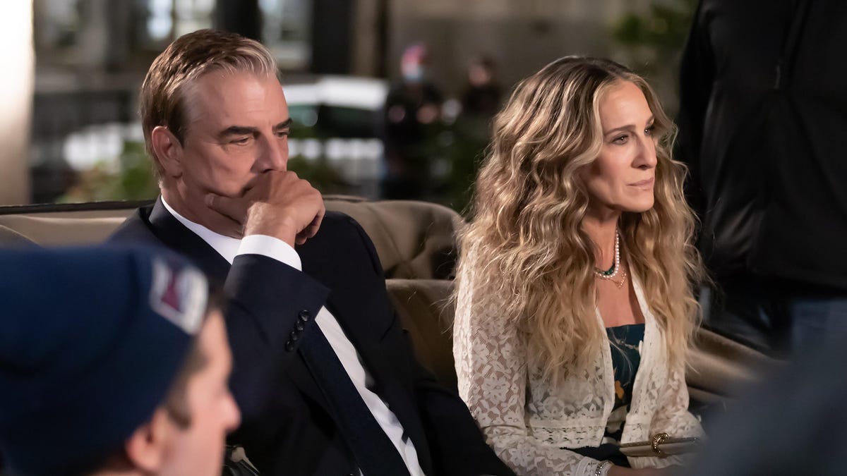 Sarah Jessica Parker Hasn't Spoken to Chris Noth Since He Was Accused of Sexual Misconduct
