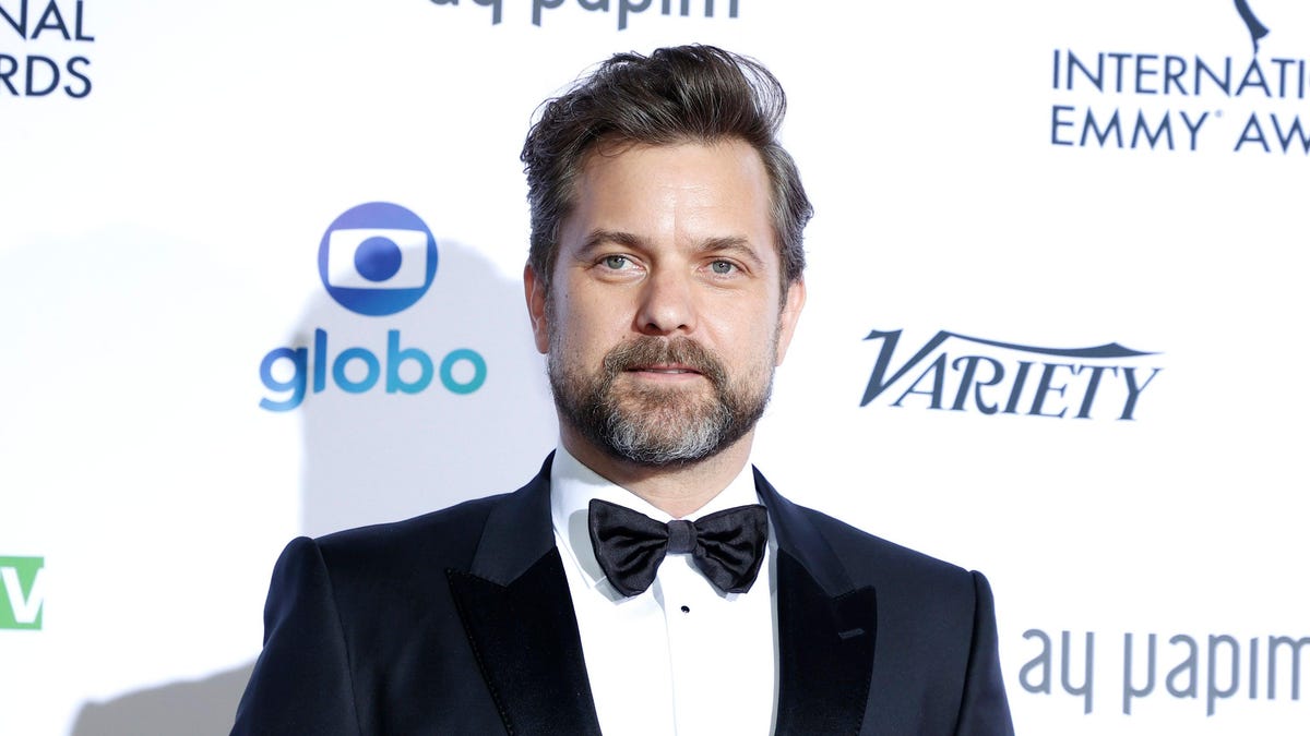 Joshua Jackson joins Lizzy Caplan in Paramount Plus’ Fatal Attraction series 