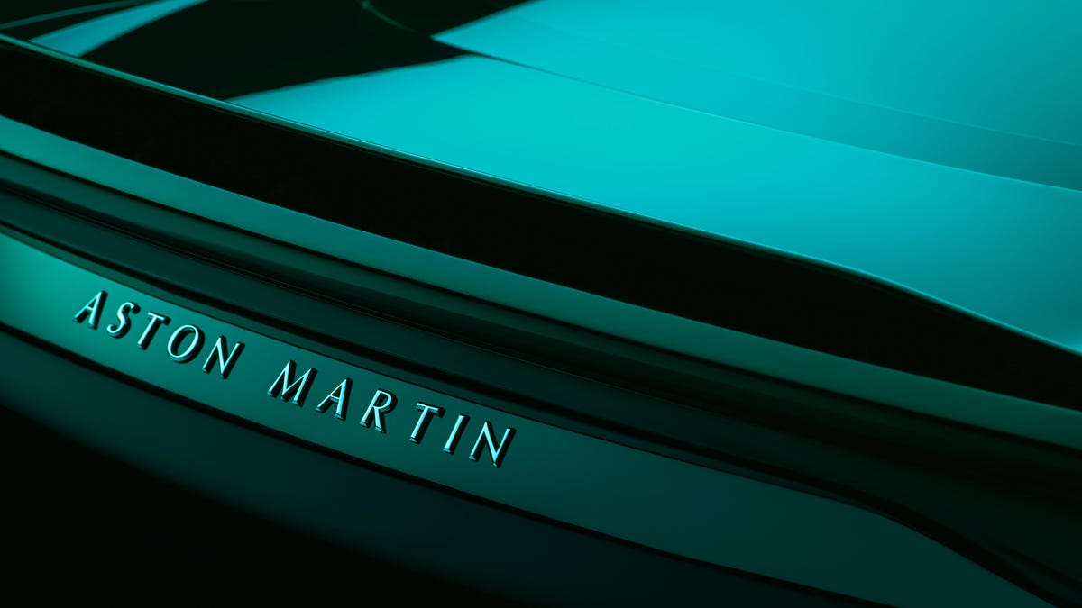 2023 Aston Martin DBS 770 Ultimate Gets a 759-HP V12