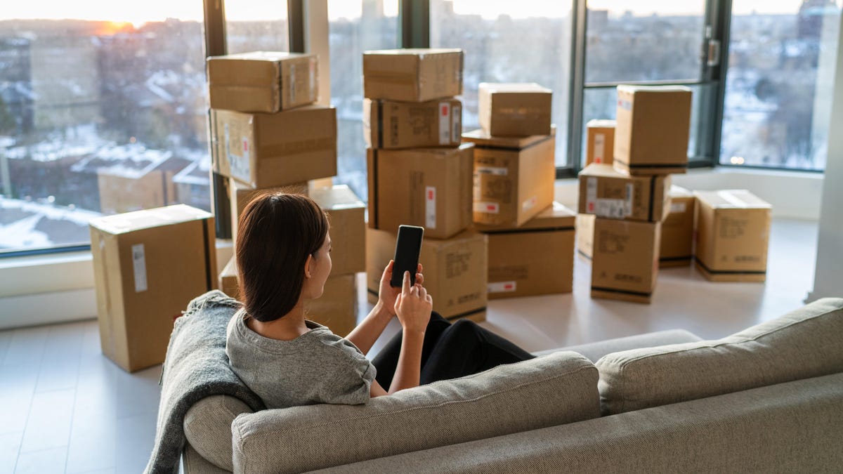 The Best Apps You’ve Never Used to Buy or Sell Used Furniture