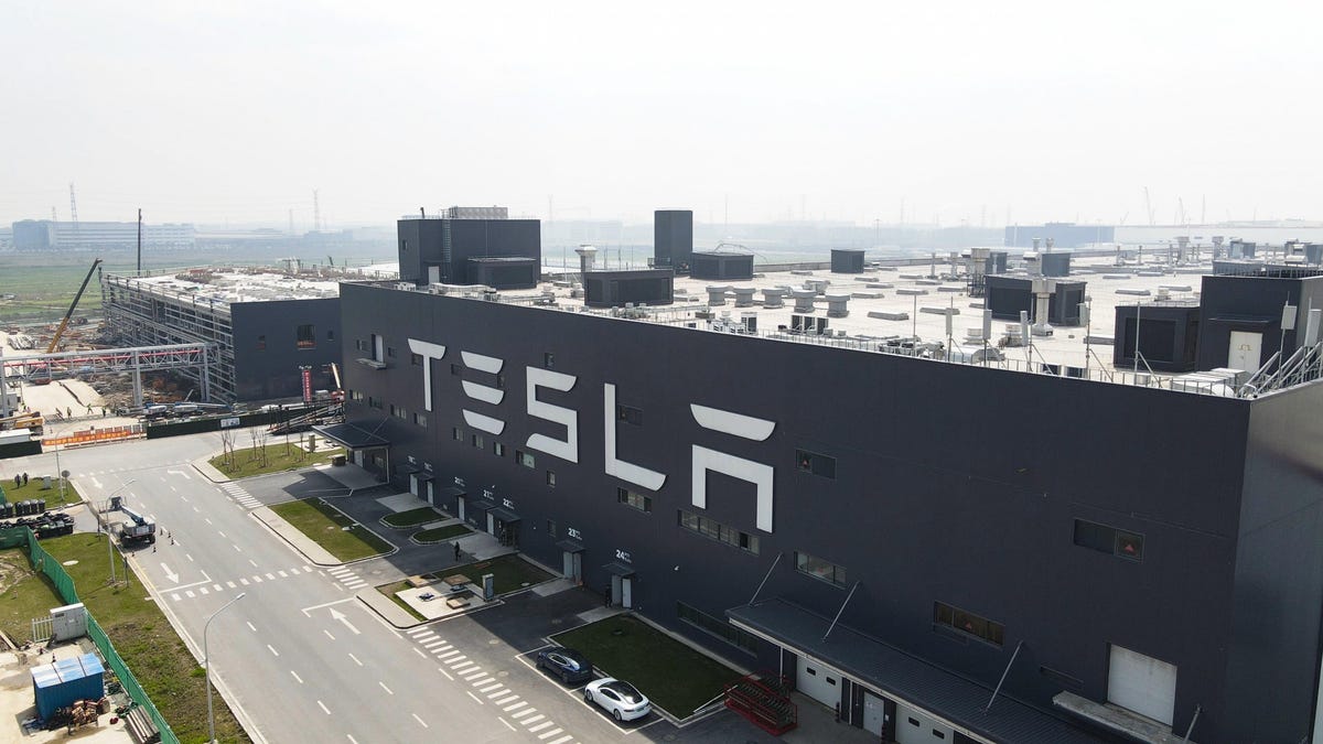 Tesla Will Reportedly Slow Down Production at Shanghai Plant