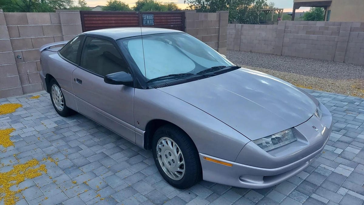 The Cleanest Saturn Coupe You’ve Probably Ever Seen Just Sold On Bring A Trailer | Automotiv