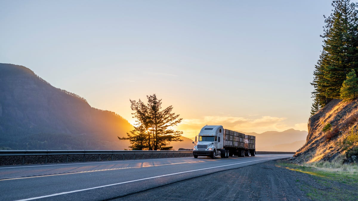 Uber y Waymo quieren hacer realidad los camiones de carga autónomos
