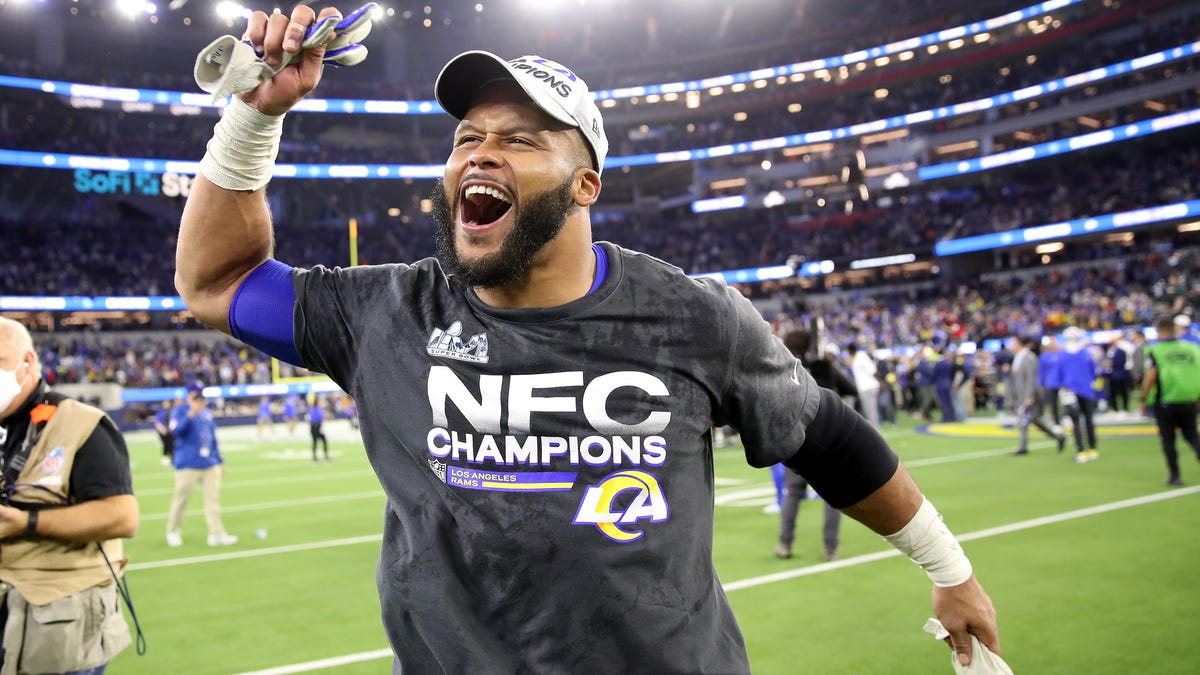 Aaron Donald and Tyler Boyd are Pitt alums in Super Bowl