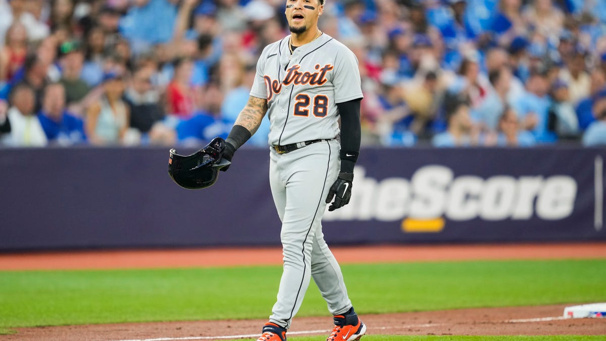 Read more about the article Tigers Javier Baez benched after egregious baserunning gaffes