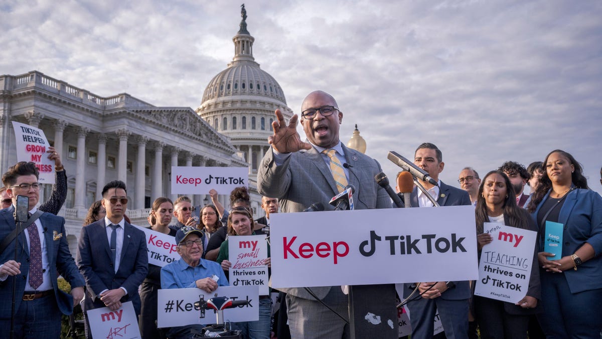 Estos 9 miembros del Congreso están defendiendo TikTok en TikTok