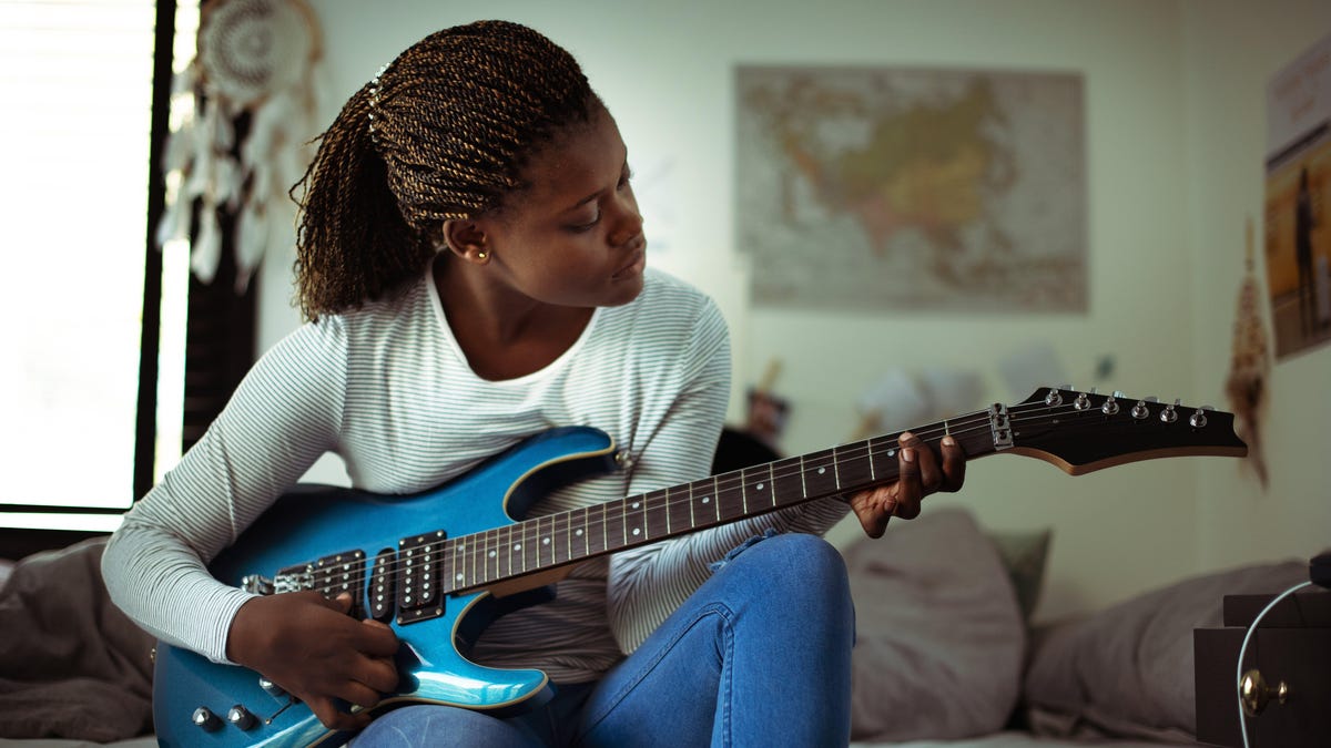 The 7 deadly sins of learning to play the guitar