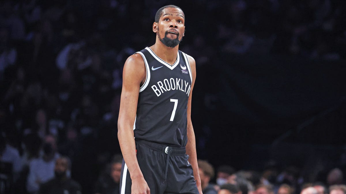Kevin Durant asks for trade out of Brooklyn