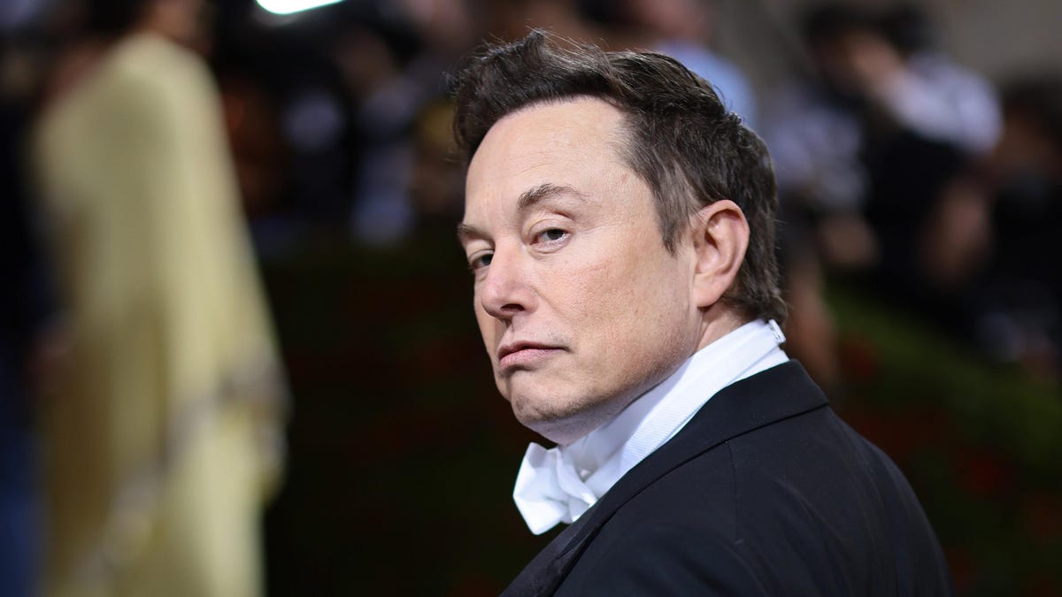 Musk's attention shift from Tesla to Twitter is costing him the title of world's richest person