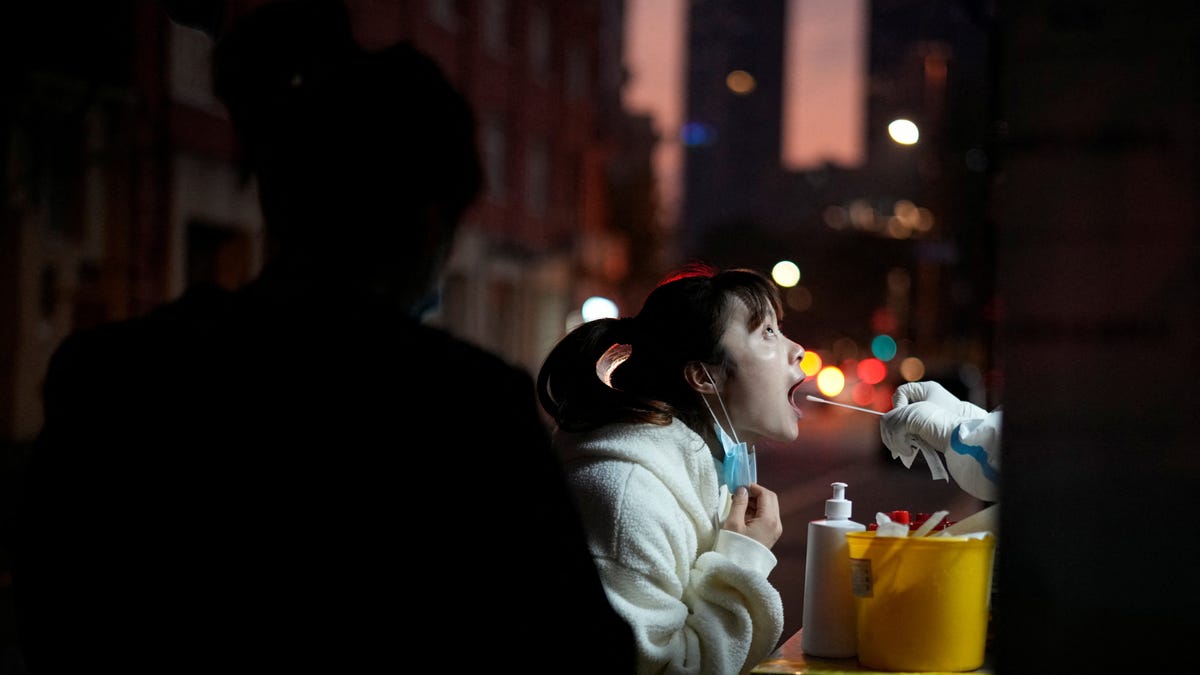 An unproven herbal covid pill is a big winner in Beijing’s new pandemic rules