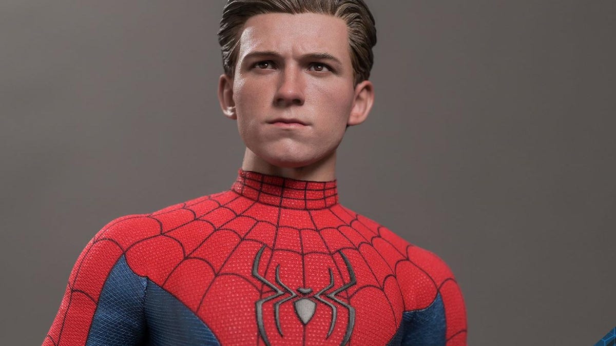 Spider-Man No Way Home Final Red and Blue Suit: Best Look Yet