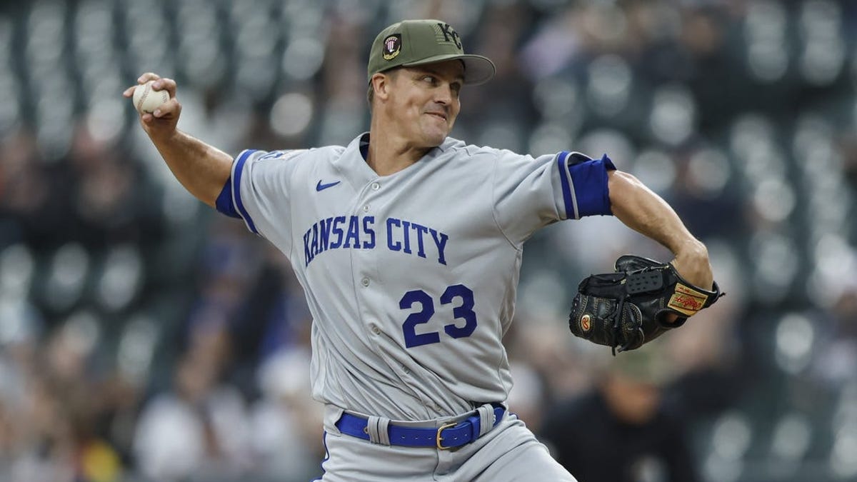 Royals' Zack Greinke looks for his first win over Tigers since 2012