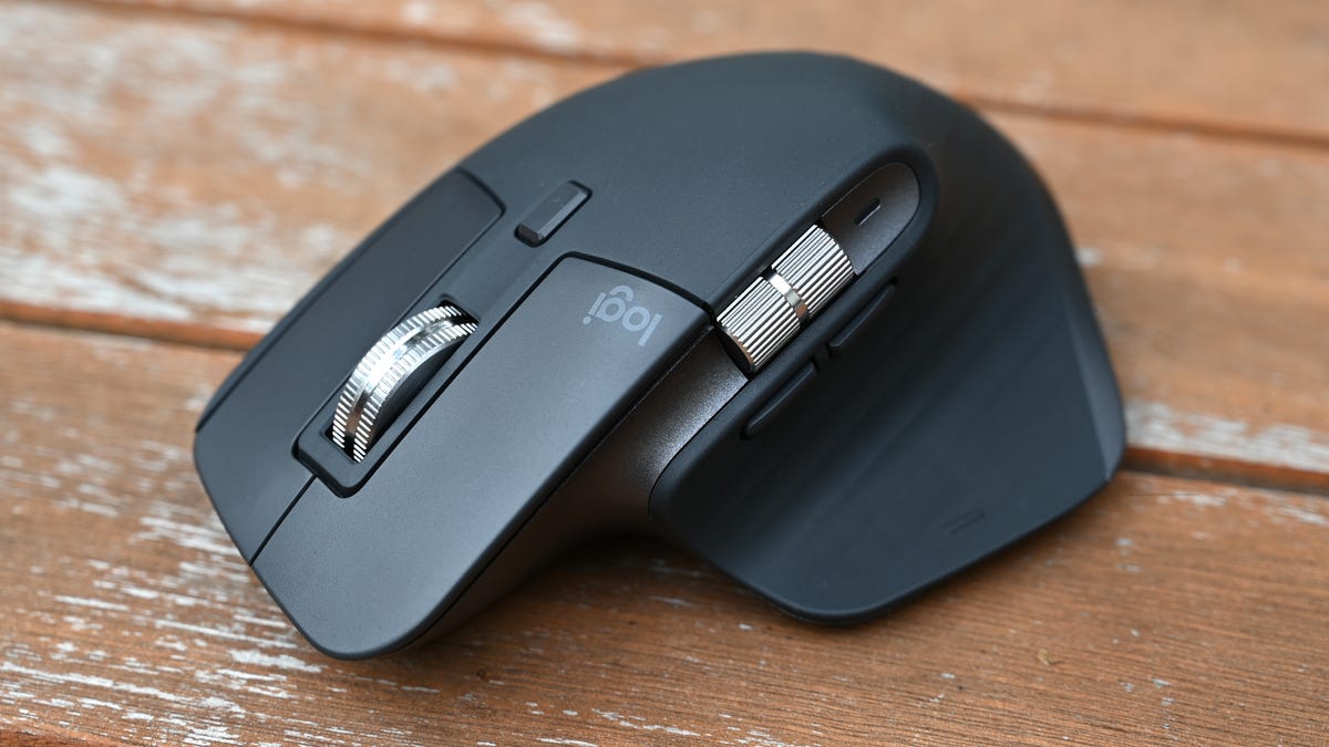 Logitech's MX Master 3S Makes the Best Wireless Productivity Mouse Even Better