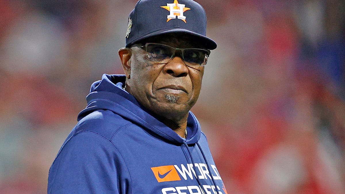 Dusty Baker is doing that thing again