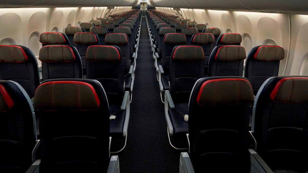 The FAA Would possibly Mandate Bigger Airplane Seats