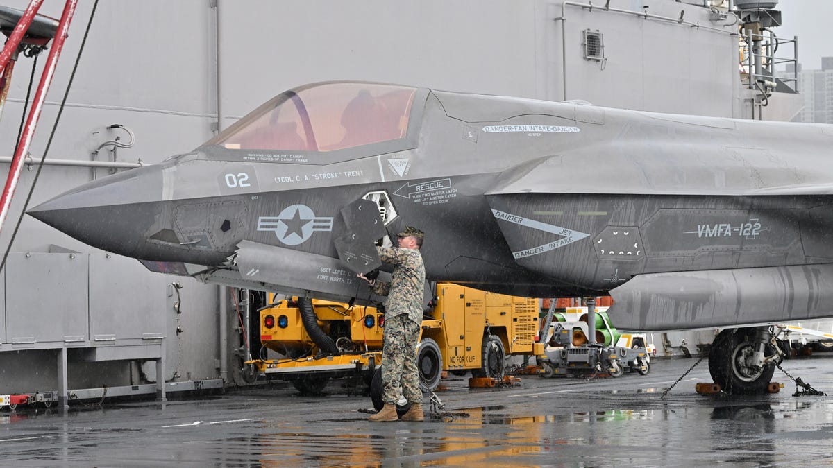 Missing F-35 Jet Somewhere In South Carolina, Lost By Marines | Automotiv