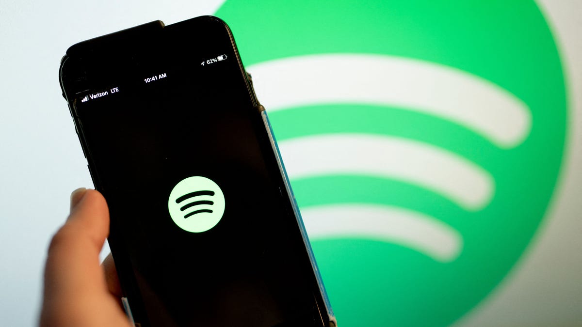 Spotify aumenta los suscriptores a pesar de la prohibición de Rusia, el drama de Joe Rogan